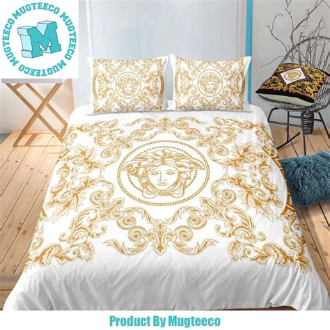 versace pattern bedding